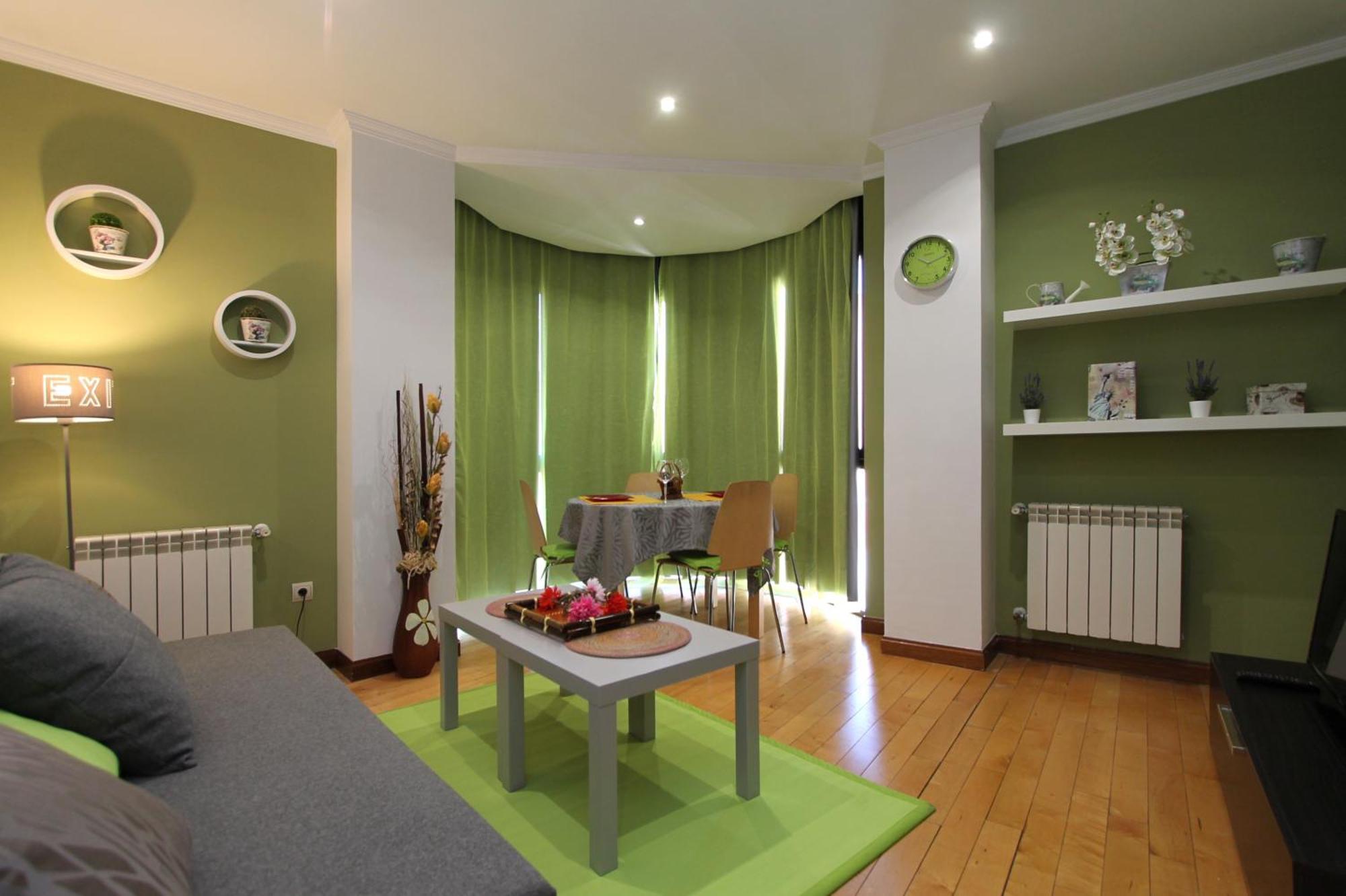 Adelfas Apartment